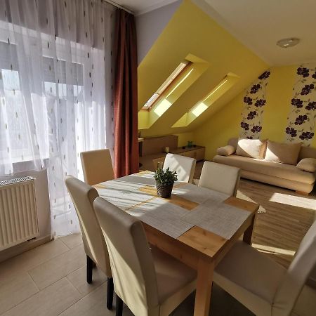 Szabo Apartman Sárvár Eksteriør bilde