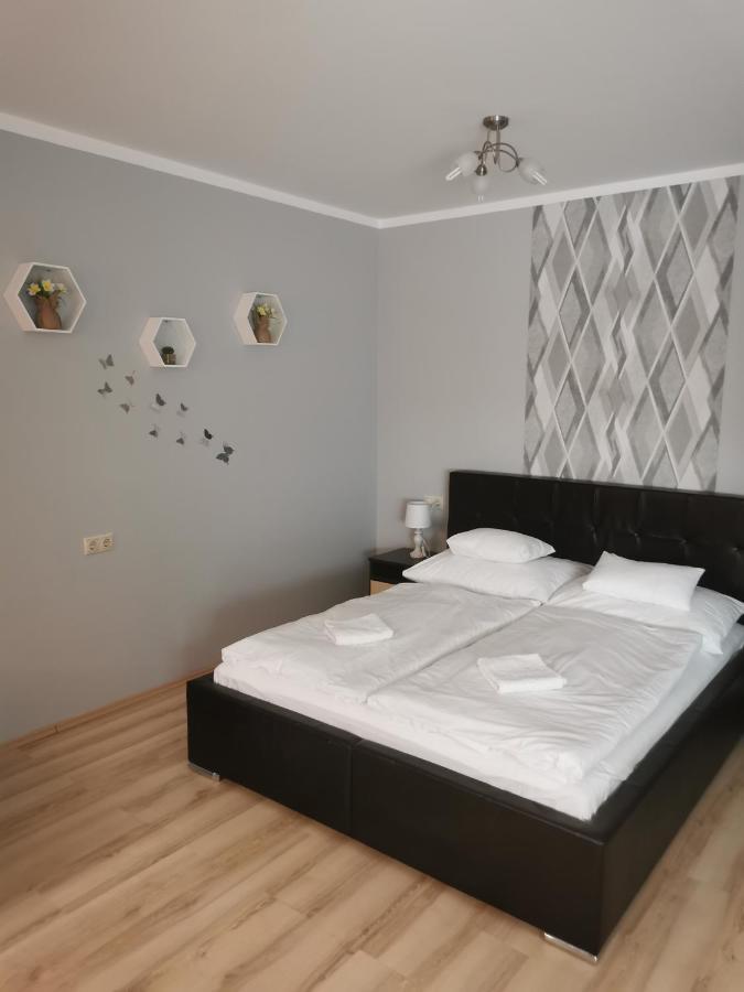 Szabo Apartman Sárvár Eksteriør bilde